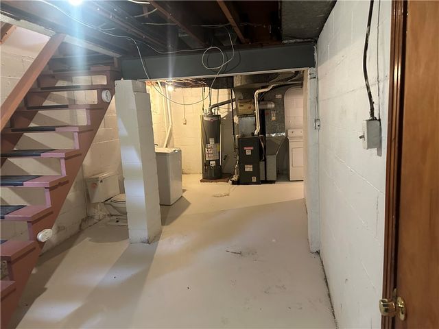 647 Dunster St, Brookline, PA 15226