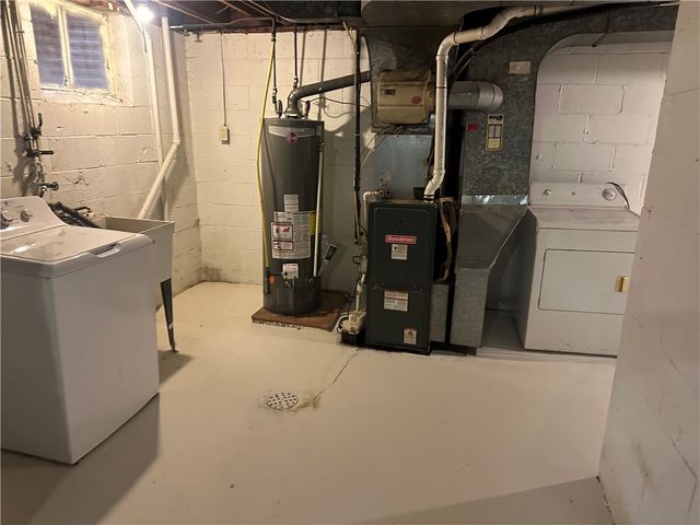 647 Dunster St, Brookline, PA 15226