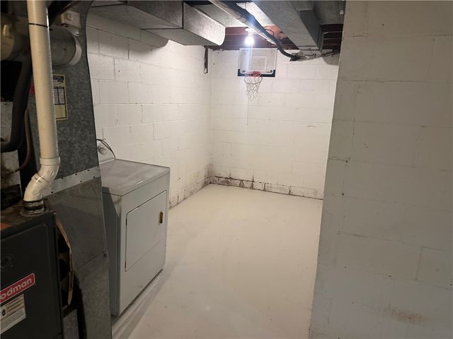 647 Dunster St, Brookline, PA 15226