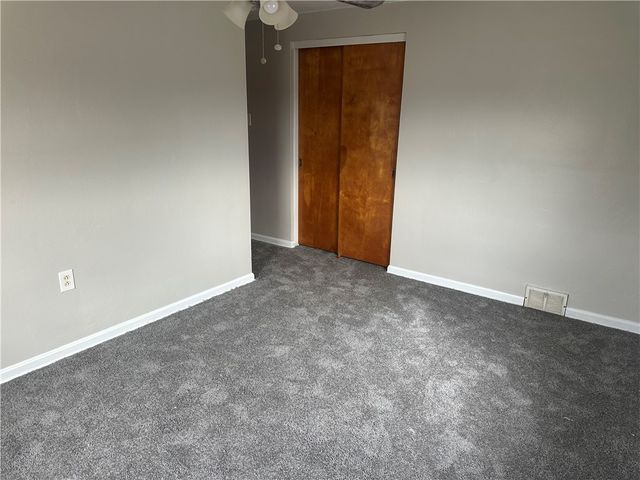 647 Dunster St, Brookline, PA 15226