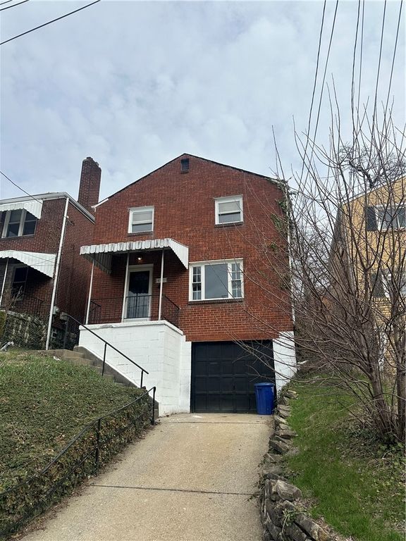 647 Dunster St, Brookline, PA 15226