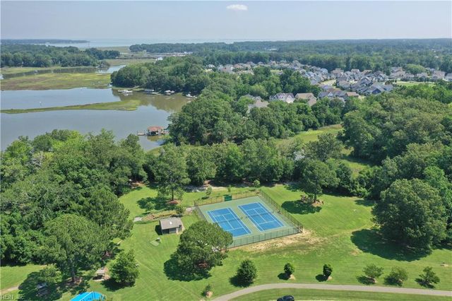 3713 Willow Glenn CIR, Suffolk, VA 23435
