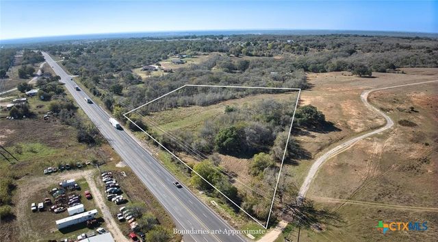 6635 S Highway 183, Lockhart, TX 78640