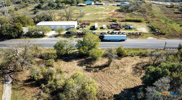 6635 S Highway 183, Lockhart, TX 78640