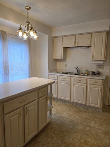 207 Blue Ridge Dr, Old Hickory, TN 37138