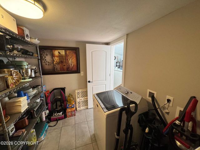 3107 Willow Street, Anchorage, AK 99517