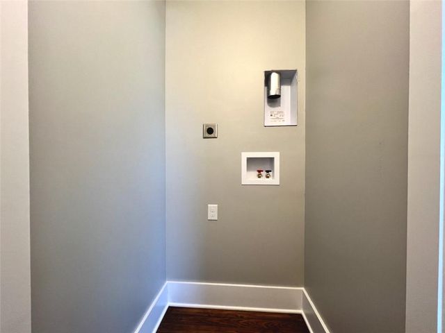 1107 Connecticut Street, Lawrence, KS 66044