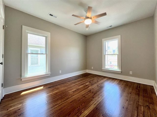 1107 Connecticut Street, Lawrence, KS 66044