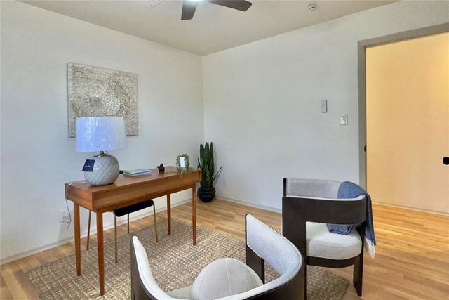 9710 Hillcrest Drive, Edmond, OK 73025