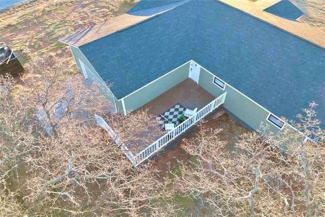 9710 Hillcrest Drive, Edmond, OK 73025