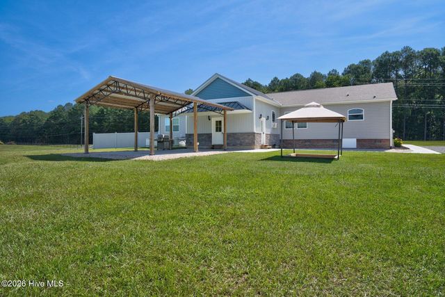 6450 N Nc 58, Nashville, NC 27856