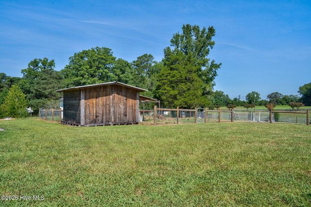 6450 N Nc 58, Nashville, NC 27856