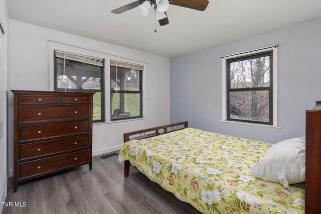 1828 Avalon Street, Kingsport, TN 37664