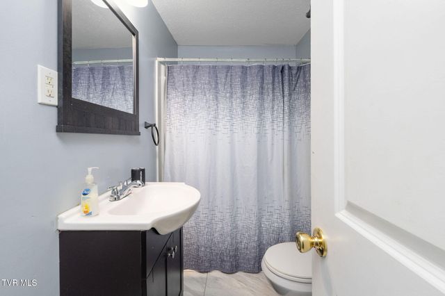 1828 Avalon Street, Kingsport, TN 37664