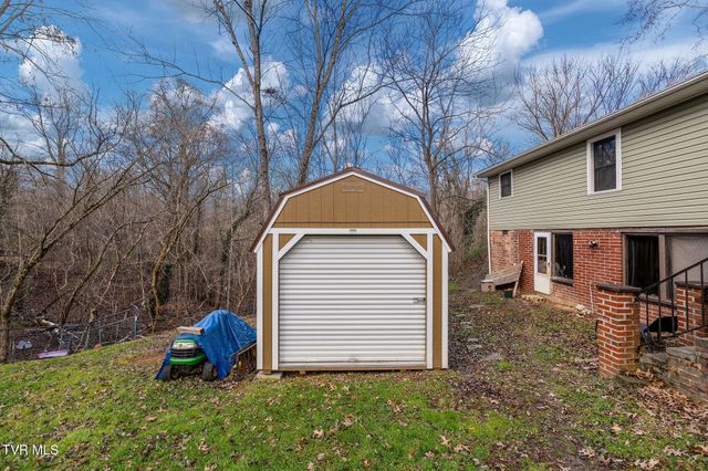 1828 Avalon Street, Kingsport, TN 37664