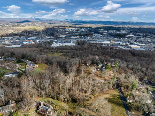 1828 Avalon Street, Kingsport, TN 37664