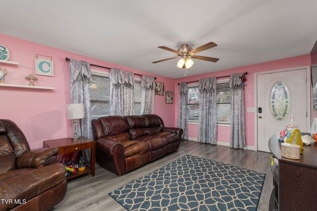 1828 Avalon Street, Kingsport, TN 37664