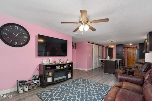 1828 Avalon Street, Kingsport, TN 37664