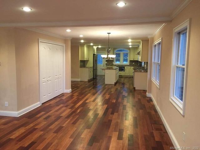 647 New Haven Avenue, Milford, CT 06460