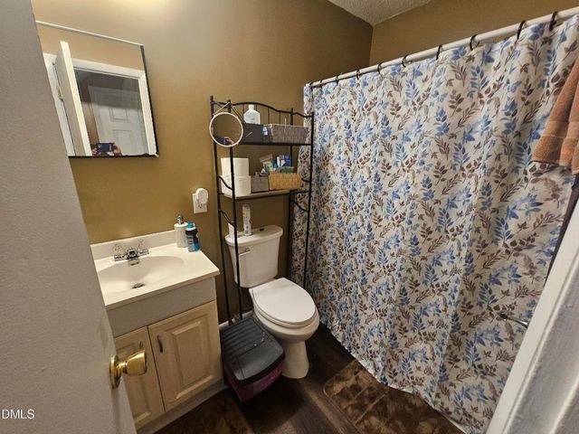 4918 Ellsworth Drive, Fayetteville, NC 28304