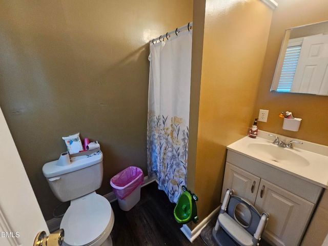 4918 Ellsworth Drive, Fayetteville, NC 28304
