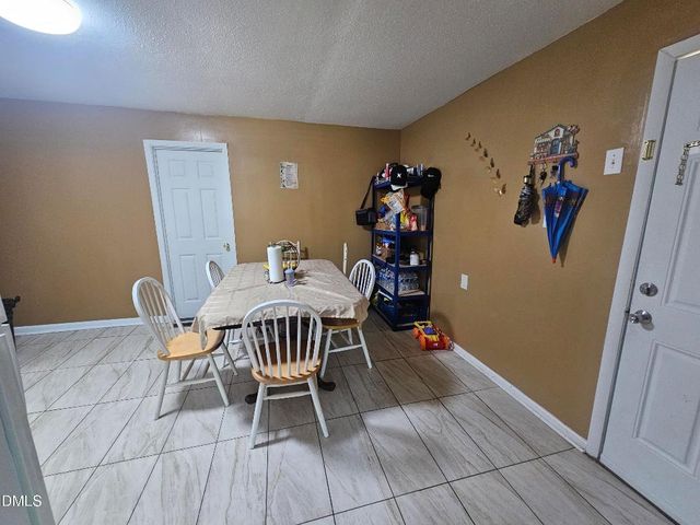 4918 Ellsworth Drive, Fayetteville, NC 28304
