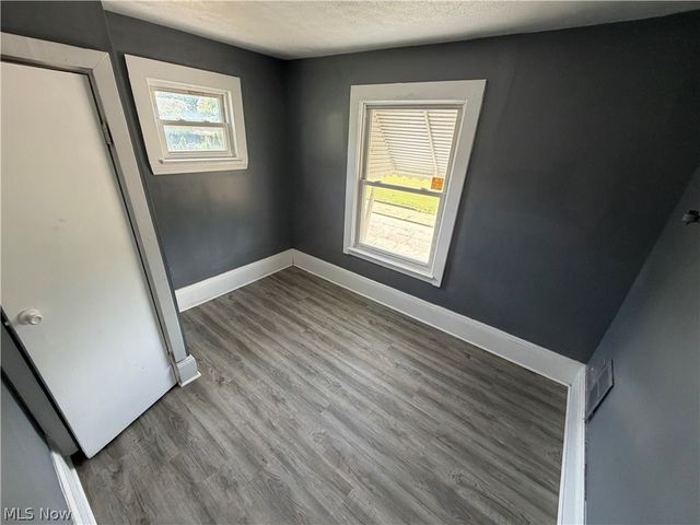 1205 E 111th Street, Cleveland, OH 44108
