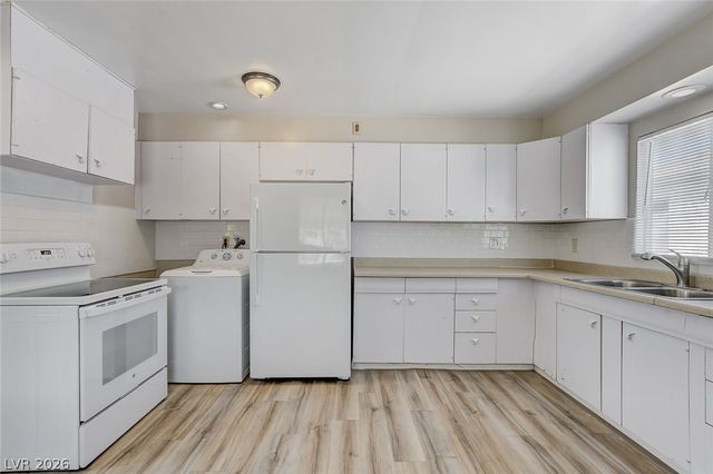 214 West Victory Road, Henderson, NV 89015