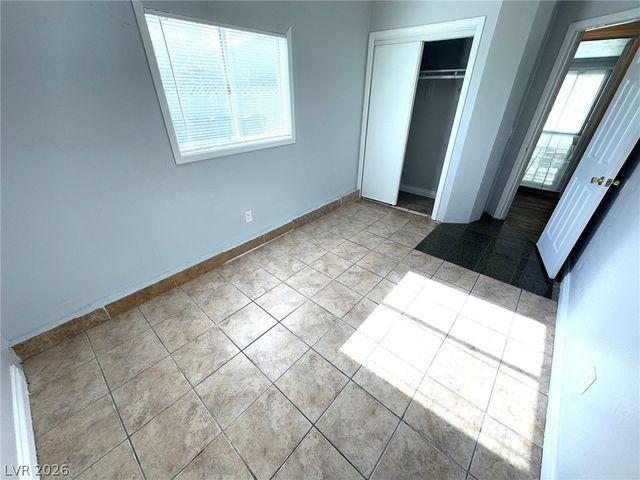 5119 Reeder Circle, Las Vegas, NV 89119