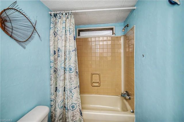 3965 Phoenix DR, St. James City, FL 33956