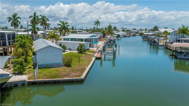 3965 Phoenix DR, St. James City, FL 33956