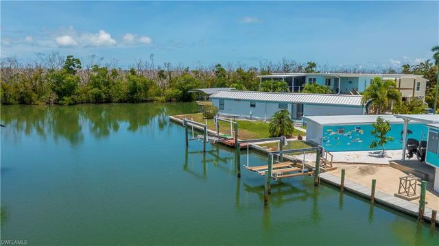 3965 Phoenix DR, St. James City, FL 33956