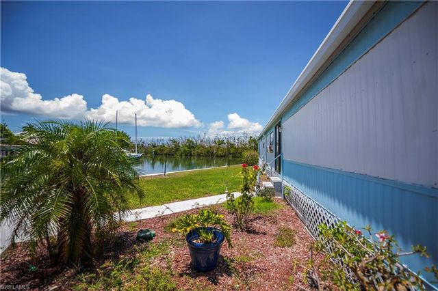 3965 Phoenix DR, St. James City, FL 33956