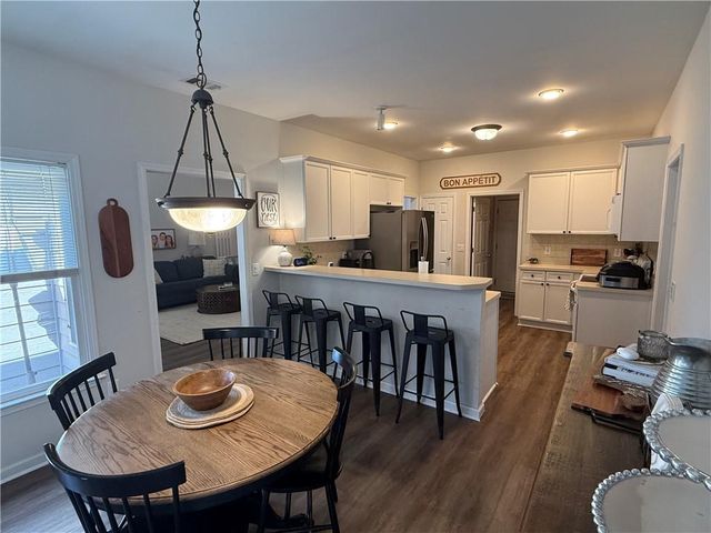 304 Maple Grove Court, Canton, GA 30114