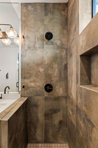 3700 Clawson RD 600, Austin, TX 78704