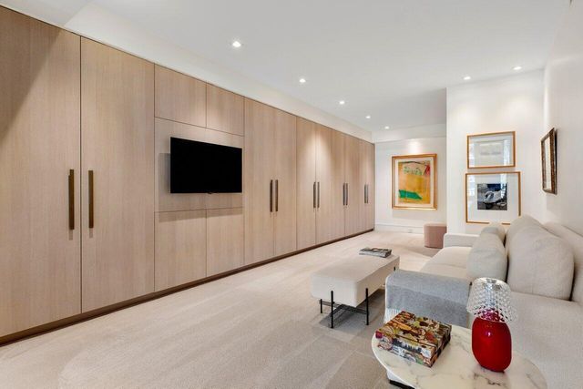 2000 S Ocean Boulevard 103, Palm Beach, FL 33480