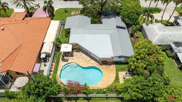 1601 NE 48TH Court, Oakland Park, FL 33334
