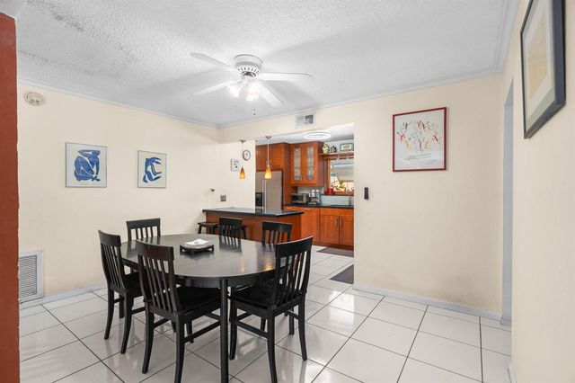 1601 NE 48TH Court, Oakland Park, FL 33334