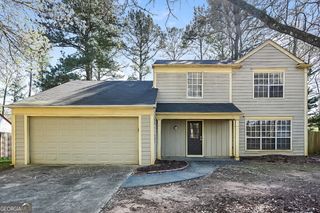 1341 Birdsong Lane, Hampton, GA 30228