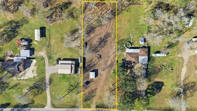 365 County Road 4014, Dayton, TX 77535