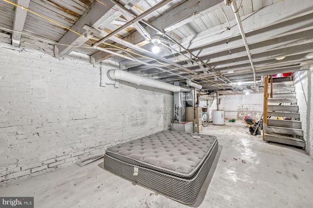 818 N CURLEY ST, Baltimore, MD 21205