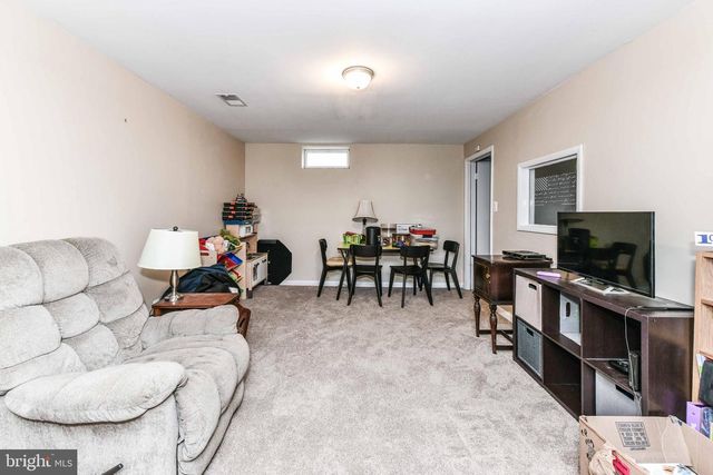 1721 WHITEWOOD LN, Herndon, VA 20170