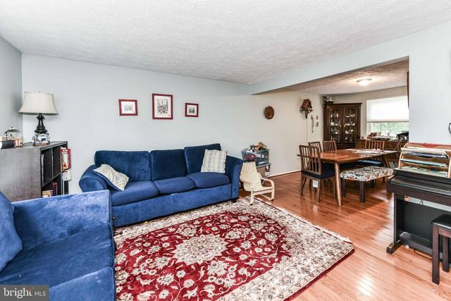 1721 WHITEWOOD LN, Herndon, VA 20170
