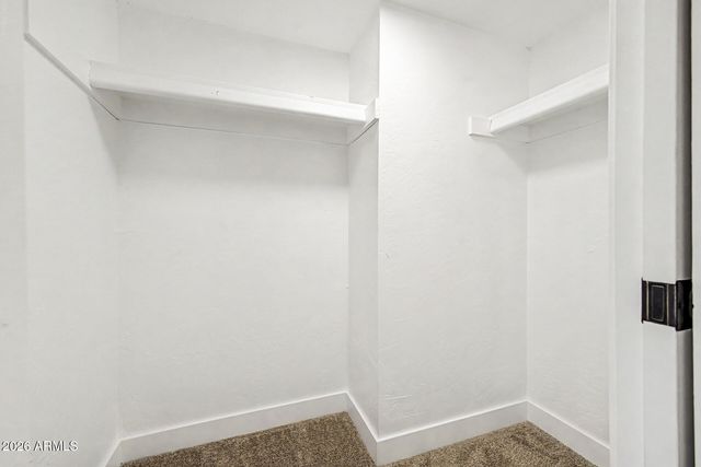 4470 W PALMAIRE Avenue, Glendale, AZ 85301