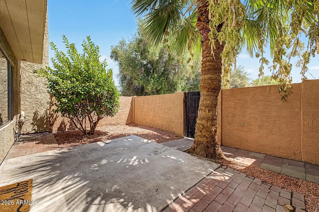 4470 W PALMAIRE Avenue, Glendale, AZ 85301 — photo 5