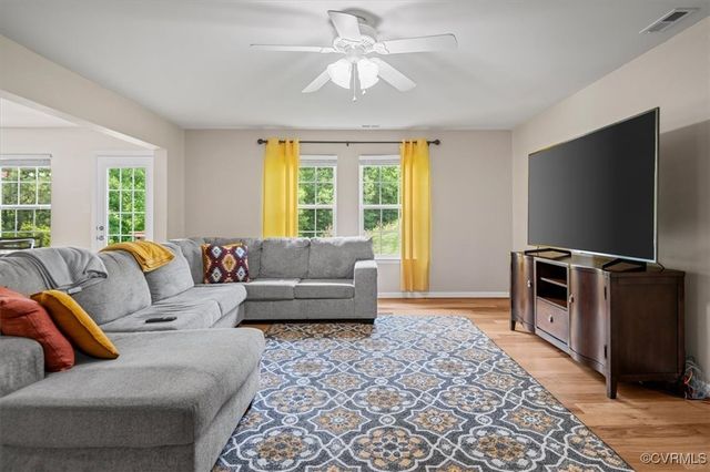 3200 Ellenbrook Dr, Chester, VA 23831