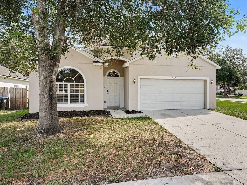 Image 1 of property listing at 5007 SHALE RIDGE TRAIL, Orlando, FL 32818