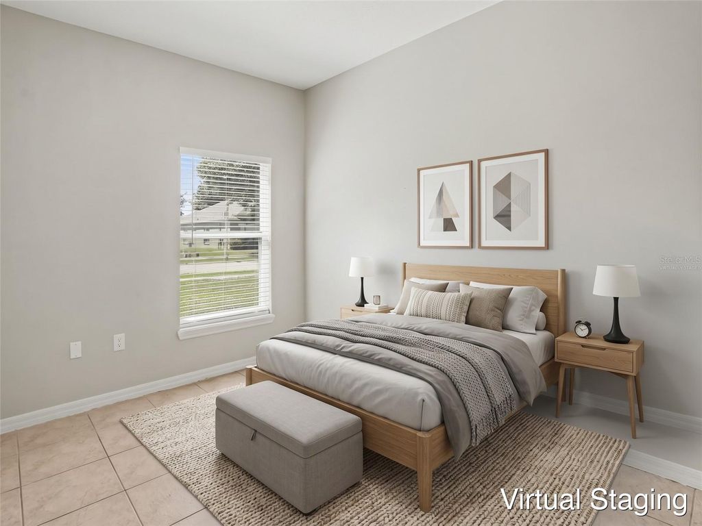 Image 11 of property listing at 5007 SHALE RIDGE TRAIL, Orlando, FL 32818