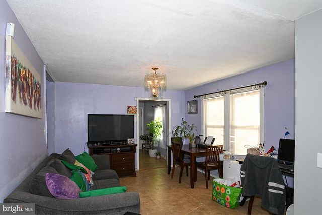 314 S FOURTH ST, Vineland, NJ 08360