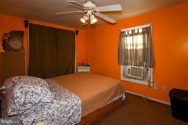 314 S FOURTH ST, Vineland, NJ 08360